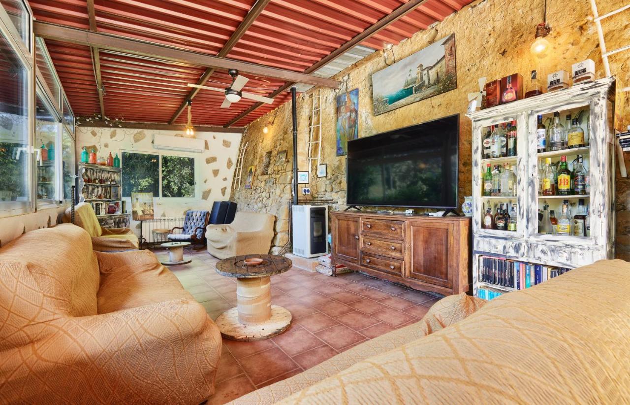 Mas Torrencito Pet Friendly * Parets d'Empordà