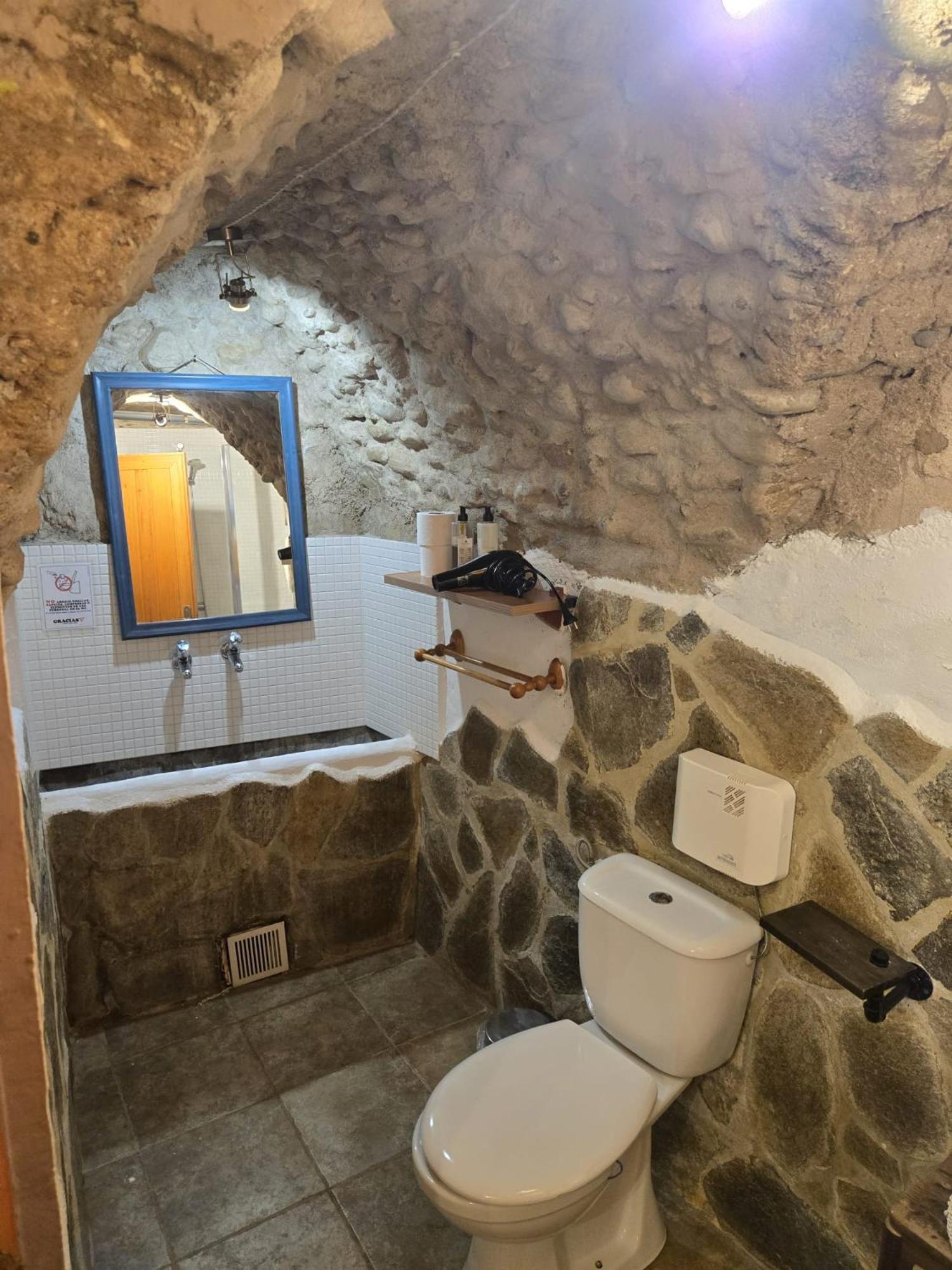 Mas Torrencito Pet Friendly Bed and breakfast *