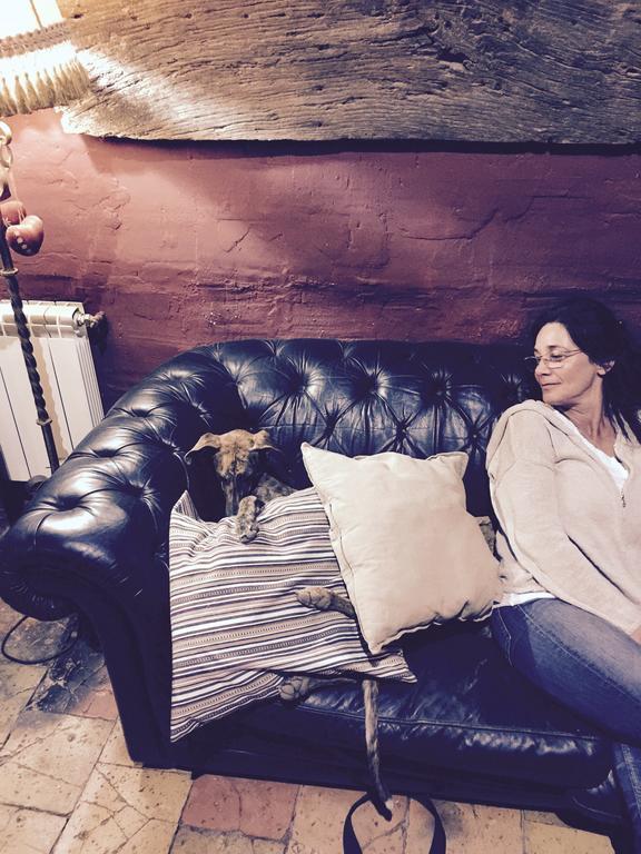 Mas Torrencito Pet Friendly Couette-café *